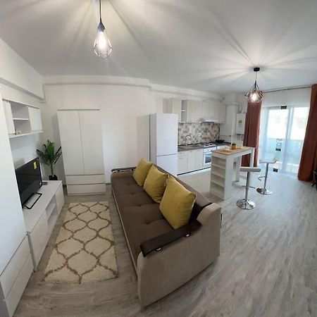 Td Apartments 2 雅西 外观 照片