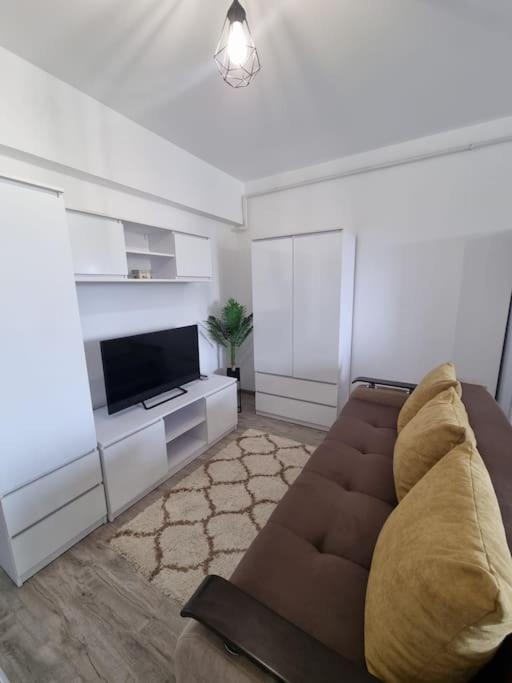 Td Apartments 2 雅西 外观 照片
